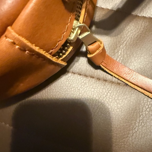 PORTLAND CIRCLE CROSSBODY SMALL - Picture 4 of 13